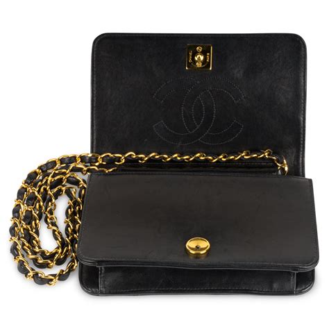 wallet chanel on chain|vintage chanel wallet on chain.